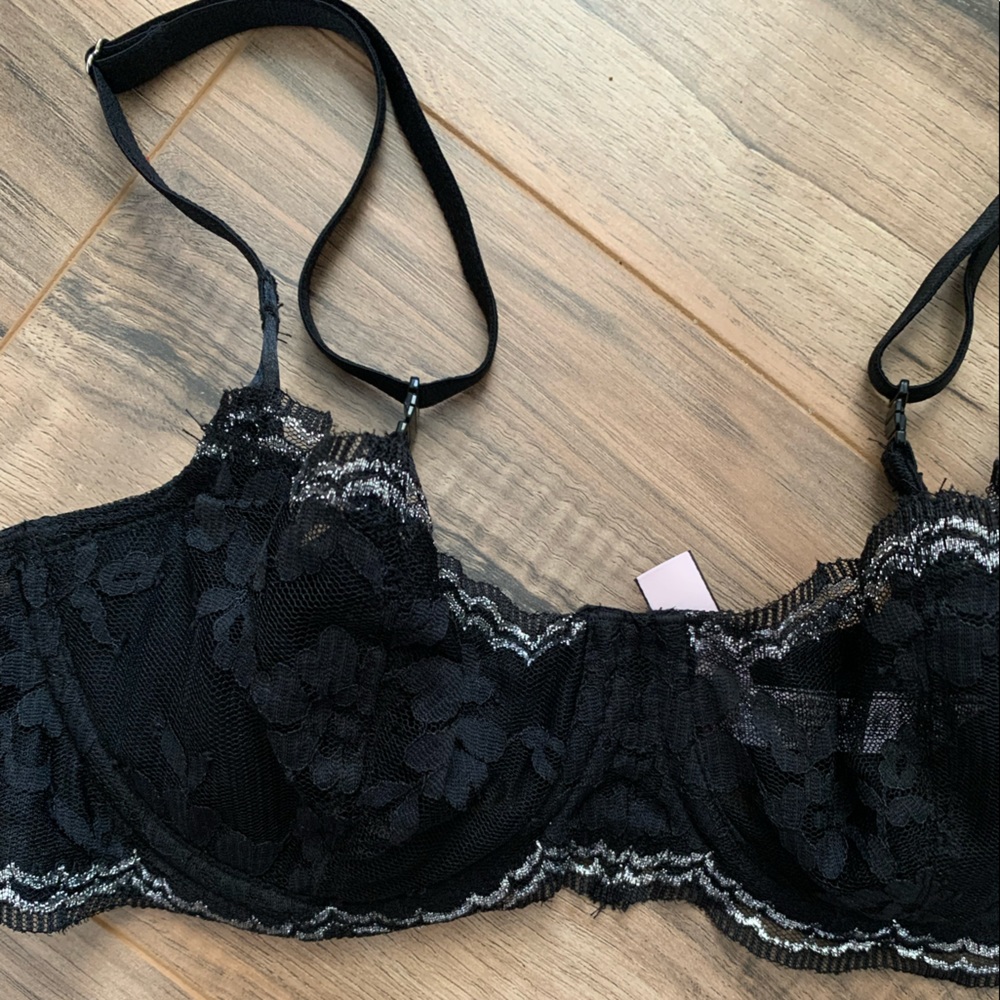 Victoria’s Secret black and silver lace bra